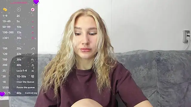 Snapshot of And1sa chatting on January 6, 2026, 9:24 am And1sa online show from January 6, 2026, 9:24 am