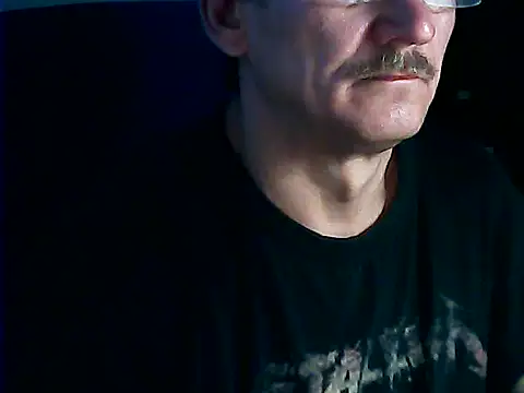 Snapshot of igracek30 chatting on July 22, 2026, 5:37 pm igracek30 online show from July 22, 2026, 5:37 pm