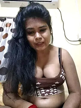 Snapshot of BOLDBEAUTY09 chatting on February 20, 2025, 4:25 pm BOLDBEAUTY09 online show from February 20, 2025, 4:25 pm