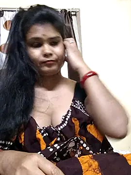Snapshot of BOLDBEAUTY09 chatting on February 24, 2025, 2:37 pm BOLDBEAUTY09 online show from February 24, 2025, 2:37 pm