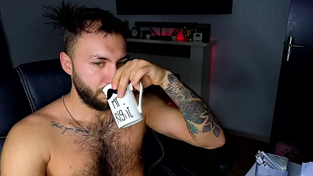 JamieNoxus online show from November 28, 2025, 8:03 am