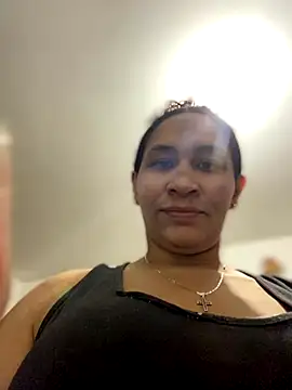 Carola-Ross online show from November 9, 2025, 5:50 pm