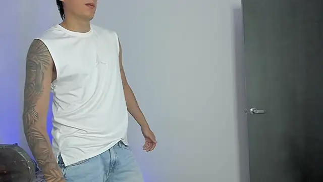 Snapshot of hugosan12 chatting on September 16, 2025, 6:31 pm hugosan12 online show from September 16, 2025, 6:31 pm