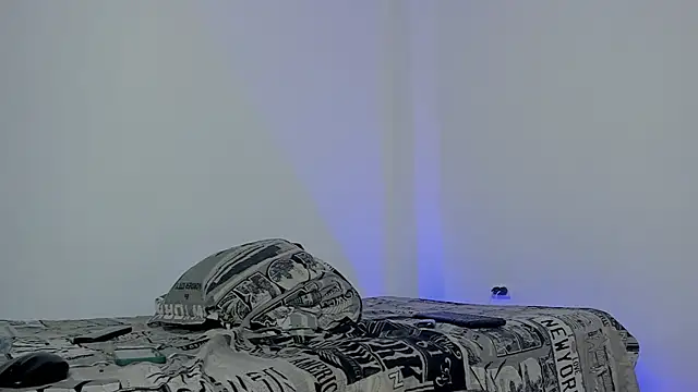 Snapshot of hugosan12 chatting on September 8, 2025, 4:39 pm hugosan12 online show from September 8, 2025, 4:39 pm