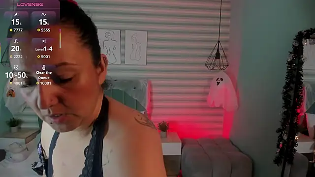 Snapshot of abby_apple chatting on October 31, 2025, 1:52 pm abby apple online show from October 31, 2025, 1:52 pm