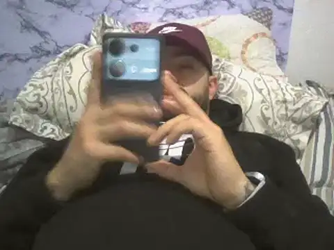 Snapshot of mikeblaree chatting on March 3, 2025, 11:03 pm mikeblaree online show from March 3, 2025, 11:03 pm
