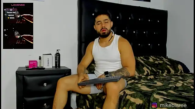 mikeblaree online show from April 5, 2026, 5:52 pm