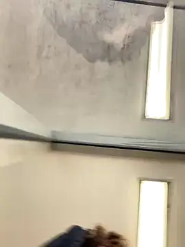 Snapshot of phlfeet215 chatting on December 15, 2025, 7:31 pm phlfeet215 online show from December 15, 2025, 7:31 pm