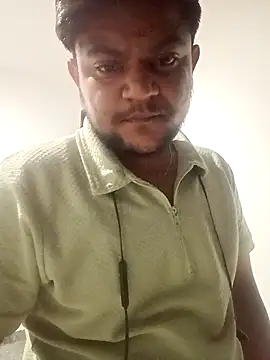 Snapshot of ThrillerBoydsak chatting on October 22, 2025, 9:57 pm ThrillerBoydsak online show from October 22, 2025, 9:57 pm