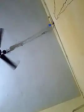 Snapshot of ThrillerBoydsak chatting on March 9, 2025, 1:15 pm ThrillerBoydsak online show from March 9, 2025, 1:15 pm