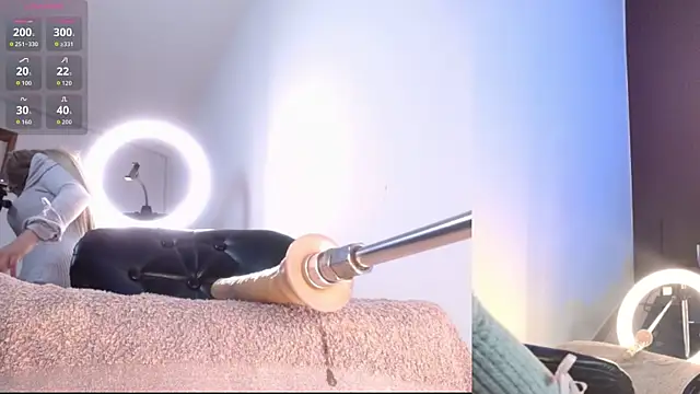 Snapshot of luciana_hunters chatting on December 2, 2025, 12:40 pm luciana hunters online show from December 2, 2025, 12:40 pm