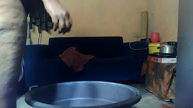 01applebottom online show from September 29, 2025, 10:22 am