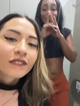 Snapshot of Nataylayla chatting on March 20, 2025, 11:45 pm Nataylayla online show from March 20, 2025, 11:45 pm