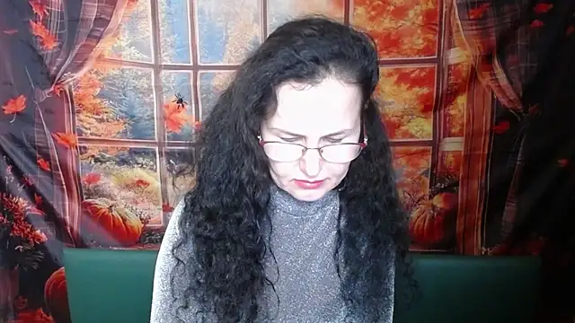 Snapshot of Miroslava_Happi chatting on December 14, 2025, 6:30 am Miroslava Happi online show from December 14, 2025, 6:30 am