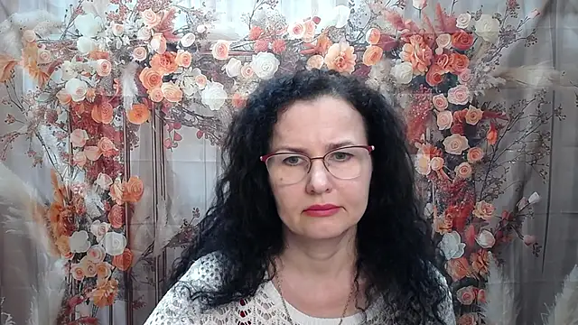 Miroslava Happi online show from April 20, 2026, 6:05 am