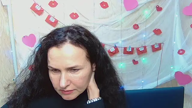 Snapshot of Miroslava_Happi chatting on February 9, 2025, 9:47 am Miroslava Happi online show from February 9, 2025, 9:47 am