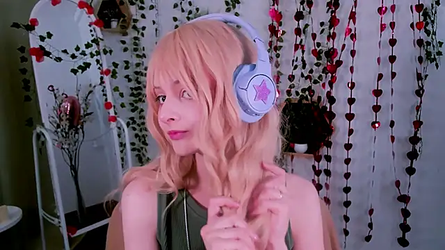 Leia Bliss online show from March 1, 2025, 12:07 am