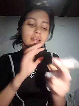 Snapshot of CHLOE_ISABELL chatting on October 1, 2025, 2:38 am CHLOE ISABELL online show from October 1, 2025, 2:38 am