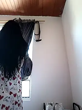 Snapshot of CHLOE_ISABELL chatting on September 21, 2025, 6:24 pm CHLOE ISABELL online show from September 21, 2025, 6:24 pm