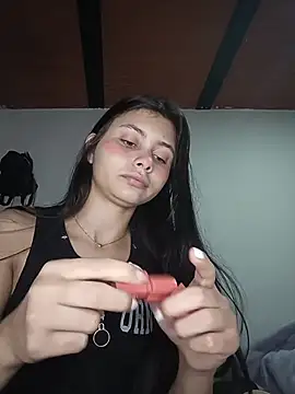 CHLOE ISABELL online show from February 24, 2026, 11:33 am