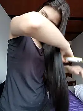 CHLOE ISABELL online show from March 12, 2026, 5:28 pm