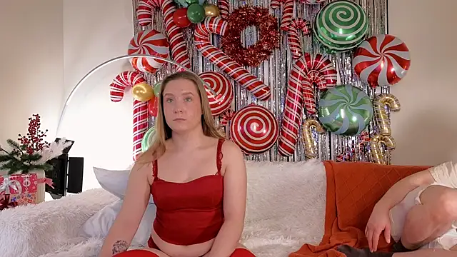 Snapshot of Saint_Vicious chatting on December 16, 2025, 8:13 pm Saint Vicious online show from December 16, 2025, 8:13 pm