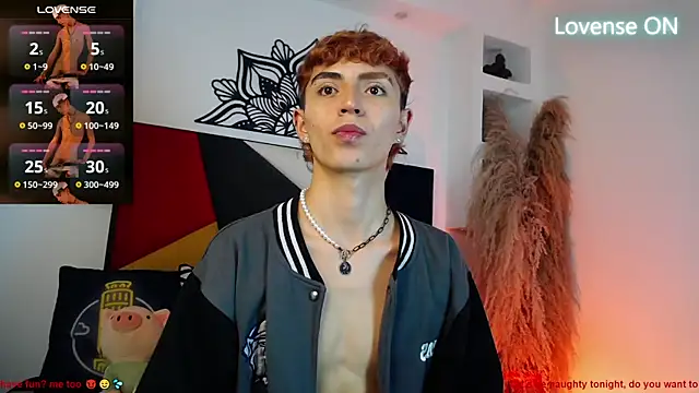 Snapshot of MaikyCooper chatting on November 30, 2025, 8:42 pm MaikyCooper online show from November 30, 2025, 8:42 pm