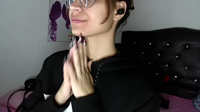 Snapshot of Auroraa_soul chatting on November 14, 2025, 10:02 pm Auroraa soul online show from November 14, 2025, 10:02 pm