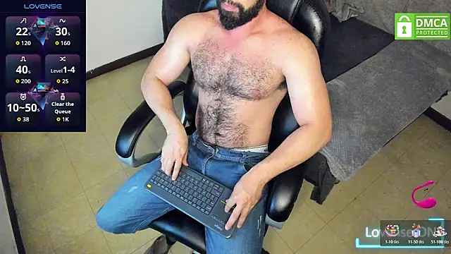 Snapshot of Luke_Diaz7 chatting on December 4, 2025, 3:16 am Luke Diaz7 online show from December 4, 2025, 3:16 am