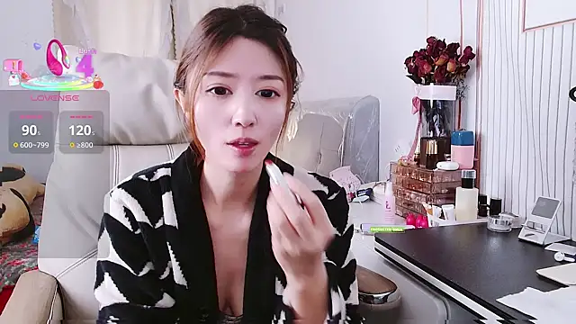 Tangtang-baby online show from February 8, 2026, 6:11 am