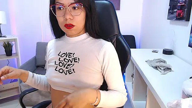 Katelady online show from November 14, 2025, 10:52 am