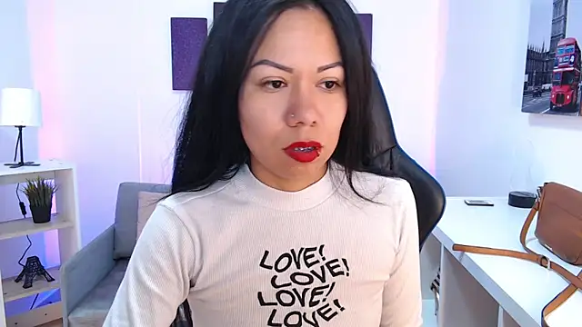 Katelady online show from November 8, 2025, 11:14 am