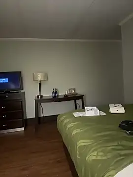 Snapshot of SIXKING7410 chatting on March 4, 2026, 12:40 am SIXKING7410 online show from March 4, 2026, 12:40 am