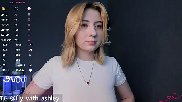 Snapshot of ashley_lovestory chatting on November 7, 2025, 5:56 am ashley lovestory online show from November 7, 2025, 5:56 am