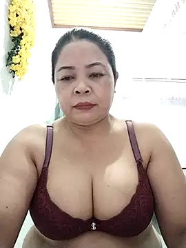 Snapshot of Baby-bigtits2024 chatting on November 5, 2025, 12:52 pm Baby-bigtits2024 online show from November 5, 2025, 12:52 pm