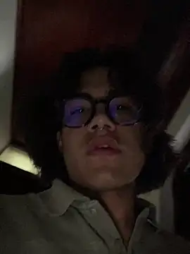 shadowsofgarden online show from February 20, 2025, 2:46 pm