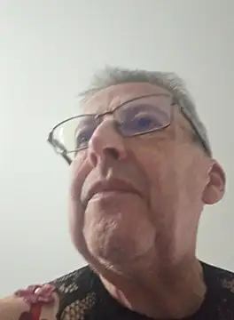 mann4u147 online show from October 5, 2025, 3:03 pm