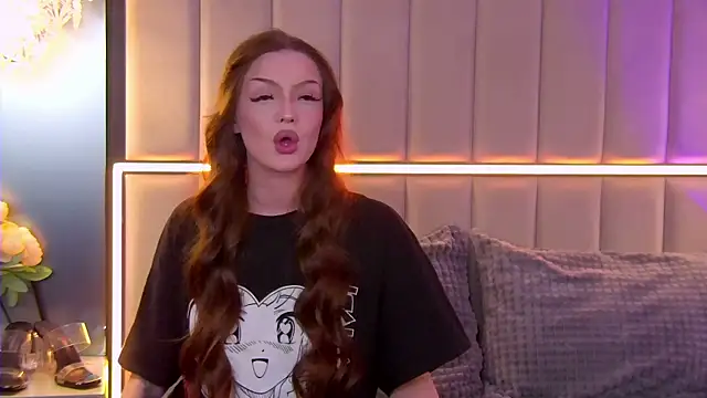 AlexaBright online show from November 16, 2025, 7:40 pm