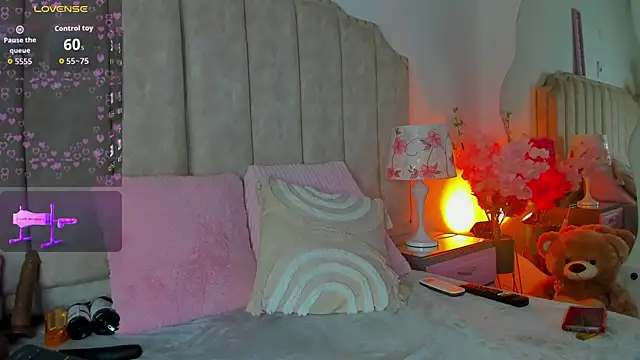 Snapshot of BrithanyParker_ chatting on May 23, 2026, 6:23 am BrithanyParker online show from May 23, 2026, 6:23 am
