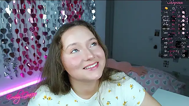 Snapshot of EmilyxxGraces chatting on March 2, 2026, 5:53 pm EmilyxxGraces online show from March 2, 2026, 5:53 pm