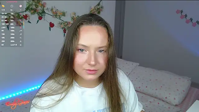 EmilyxxGraces online show from April 22, 2026, 9:32 pm