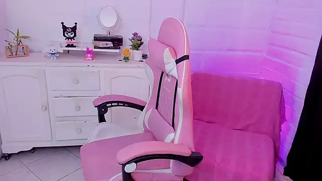 Nyx Blackmoon online show from February 28, 2026, 2:28 pm