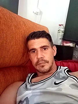 halfArabhalfspanish online show from June 19, 2026, 12:22 pm