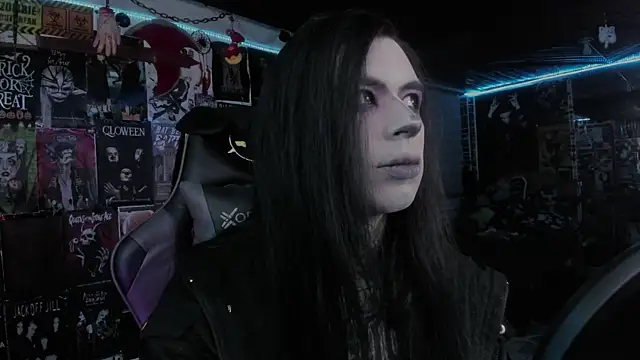 Snapshot of rotten_dreams chatting on October 14, 2025, 11:14 pm rotten dreams online show from October 14, 2025, 11:14 pm