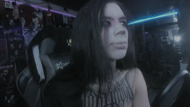 Snapshot of rotten_dreams chatting on March 21, 2025, 12:28 pm rotten dreams online show from March 21, 2025, 12:28 pm