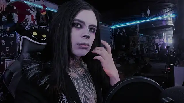 Snapshot of rotten_dreams chatting on September 23, 2025, 5:09 pm rotten dreams online show from September 23, 2025, 5:09 pm