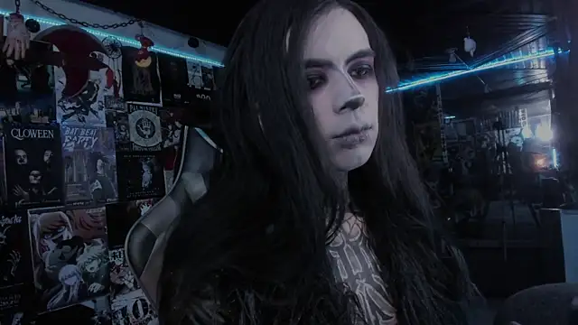 Snapshot of rotten_dreams chatting on September 24, 2025, 10:38 pm rotten dreams online show from September 24, 2025, 10:38 pm