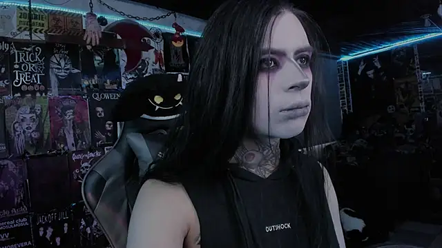 Snapshot of rotten_dreams chatting on September 9, 2025, 8:29 pm rotten dreams online show from September 9, 2025, 8:29 pm