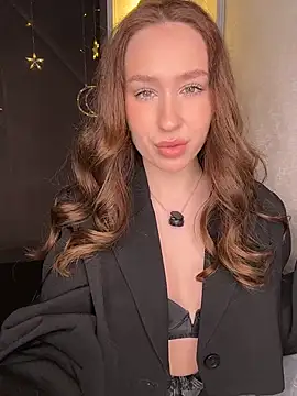 Snapshot of Jackie_White_ chatting on November 28, 2025, 2:45 am Jackie White online show from November 28, 2025, 2:45 am