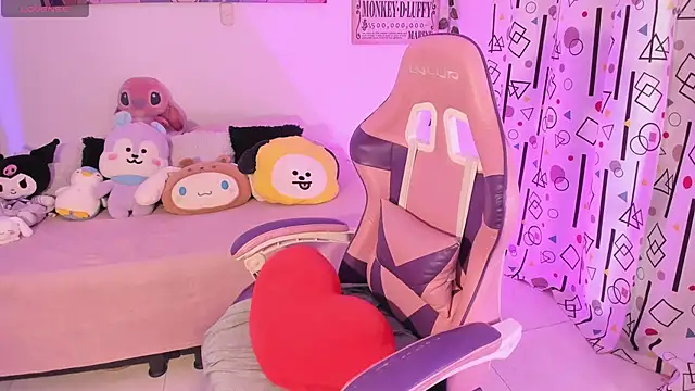 sussanx online show from March 1, 2025, 9:37 pm